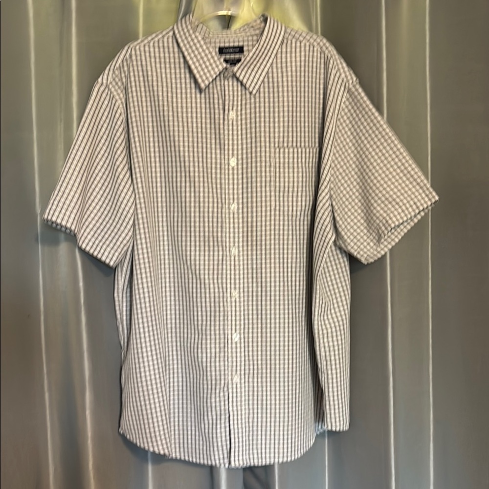 croft & barrow Short-Sleeve Button-Down Shirt